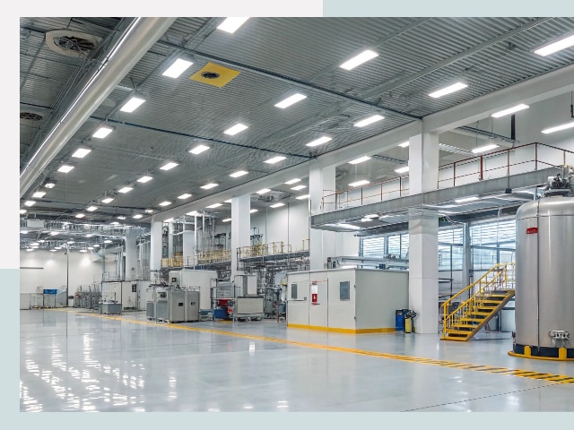 Освещение ангаров в Новочеркасске от 614 руб. - Эффективные решения