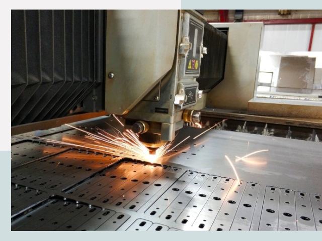 Лазерная резка металла в Новочеркасске от 614 руб.